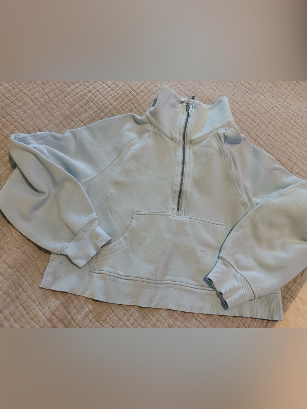 Lululemon Light Blue Half-Zip Pullover Sweatshirt - Women's EUC G000